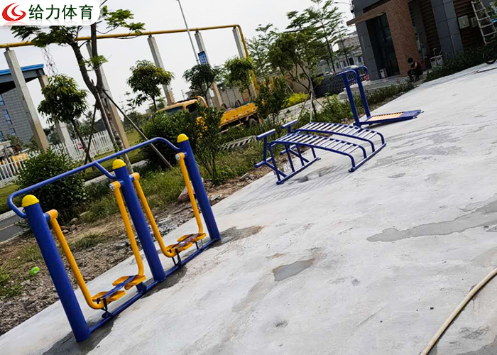 小區(qū)室外健身器材