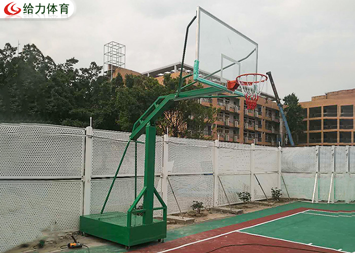 移動(dòng)籃球架價(jià)格