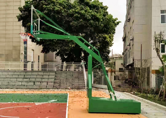 移動(dòng)籃球架