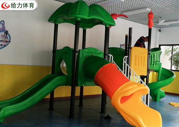 小區(qū)兒童滑梯廠家