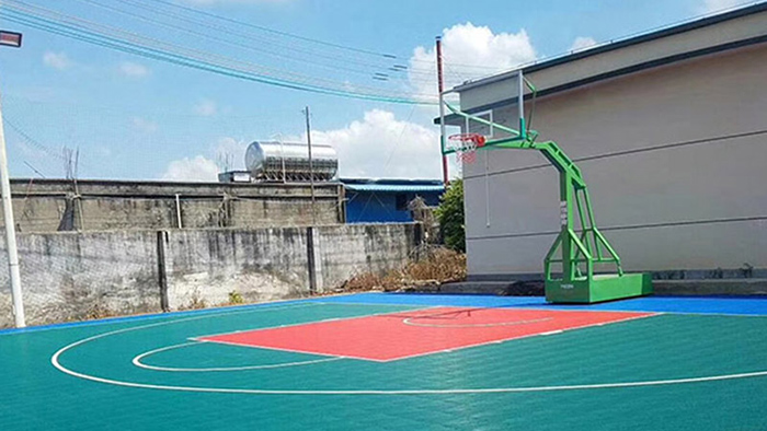 籃球架廠(chǎng)家